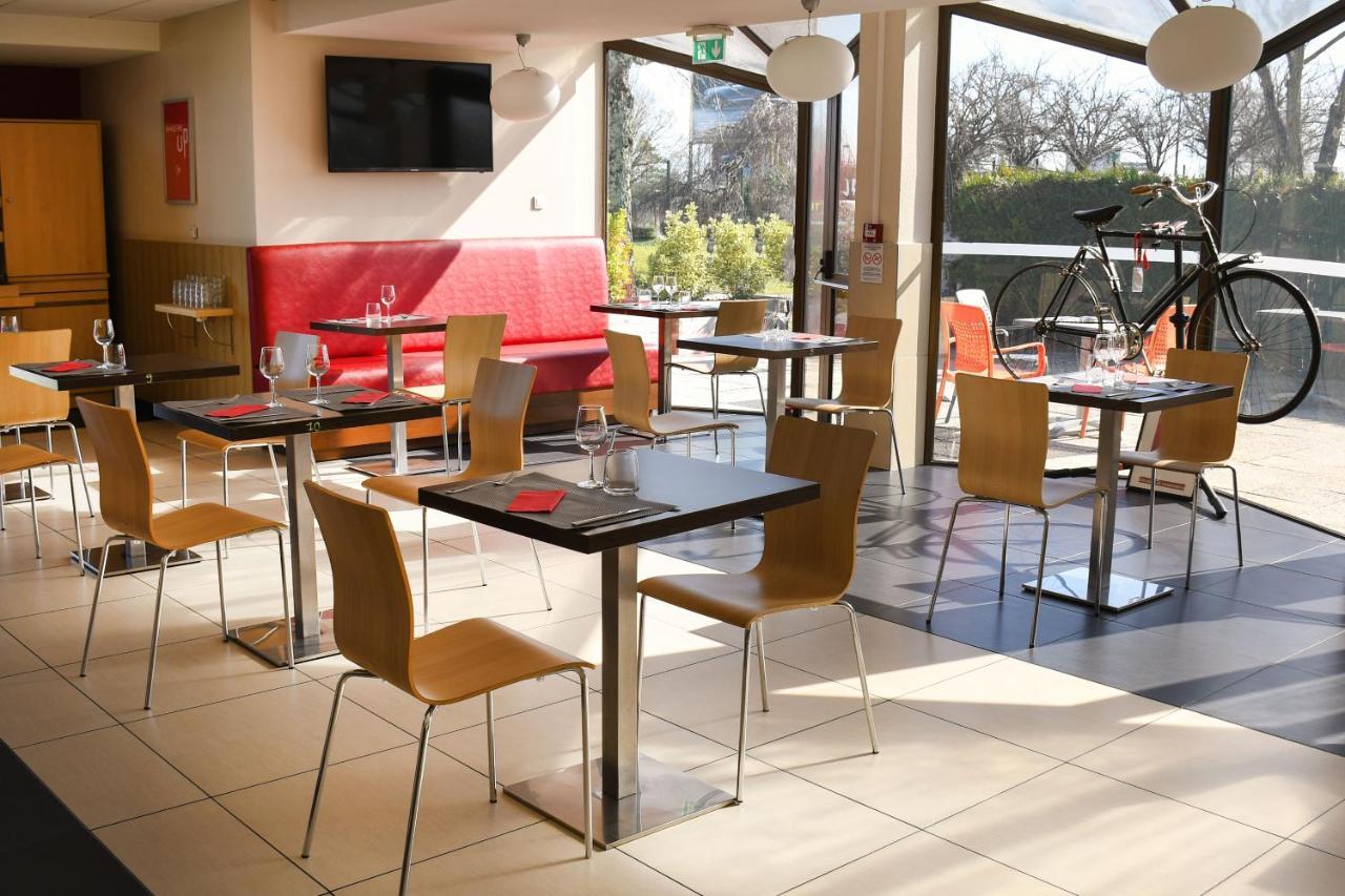 Ibis Saintes Hotel Eksteriør billede