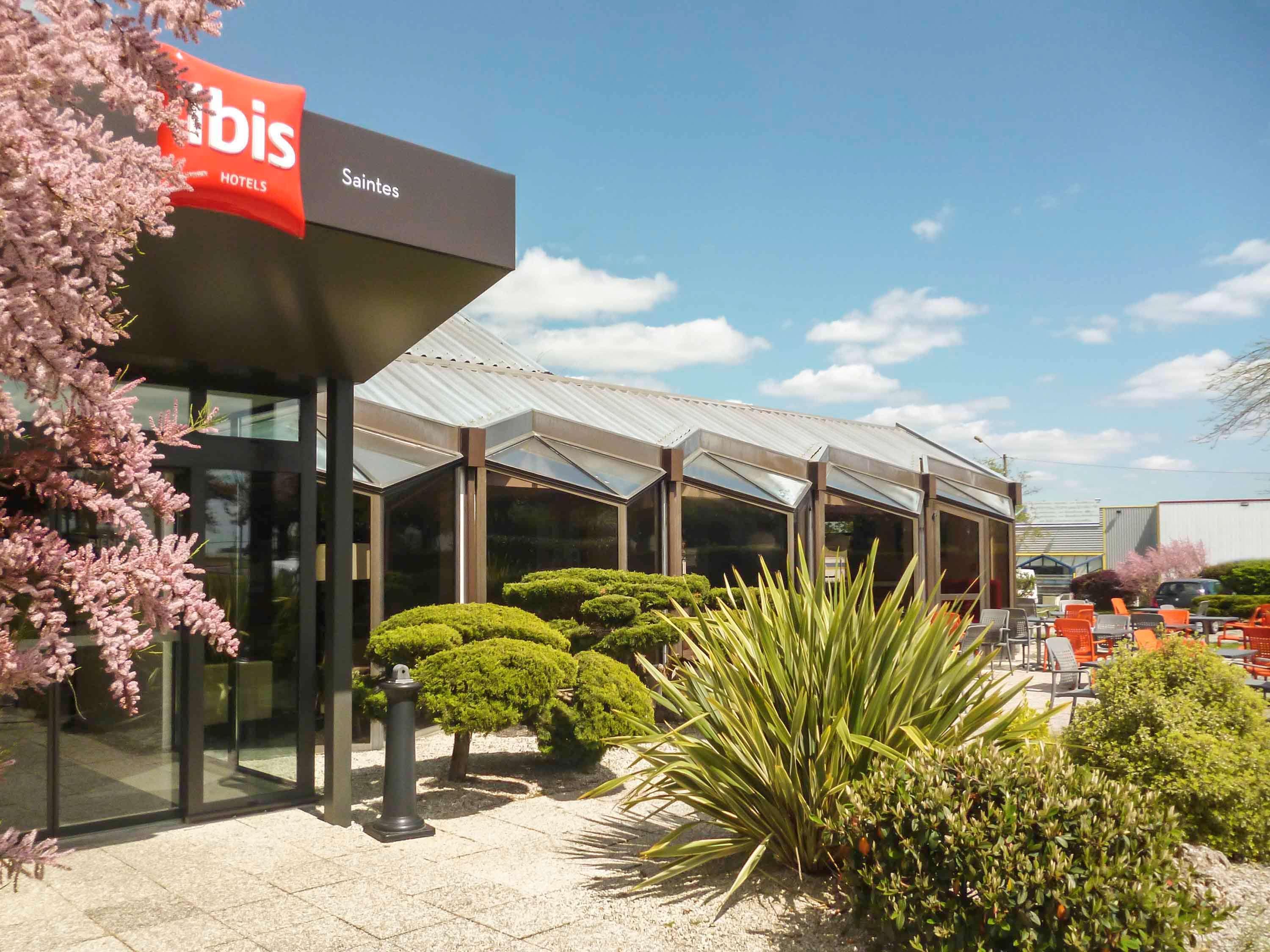 Ibis Saintes Hotel Eksteriør billede