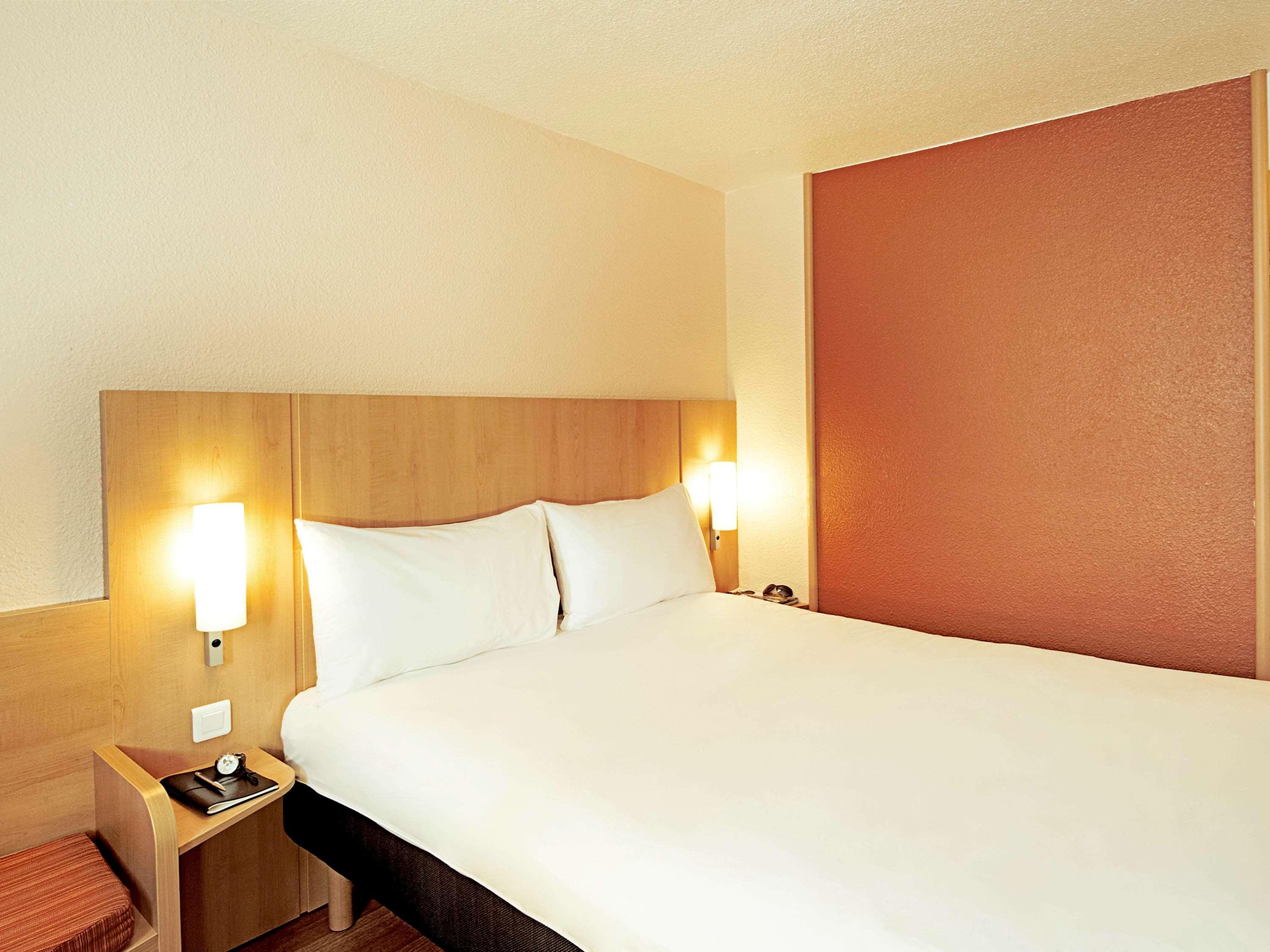 Ibis Saintes Hotel Eksteriør billede