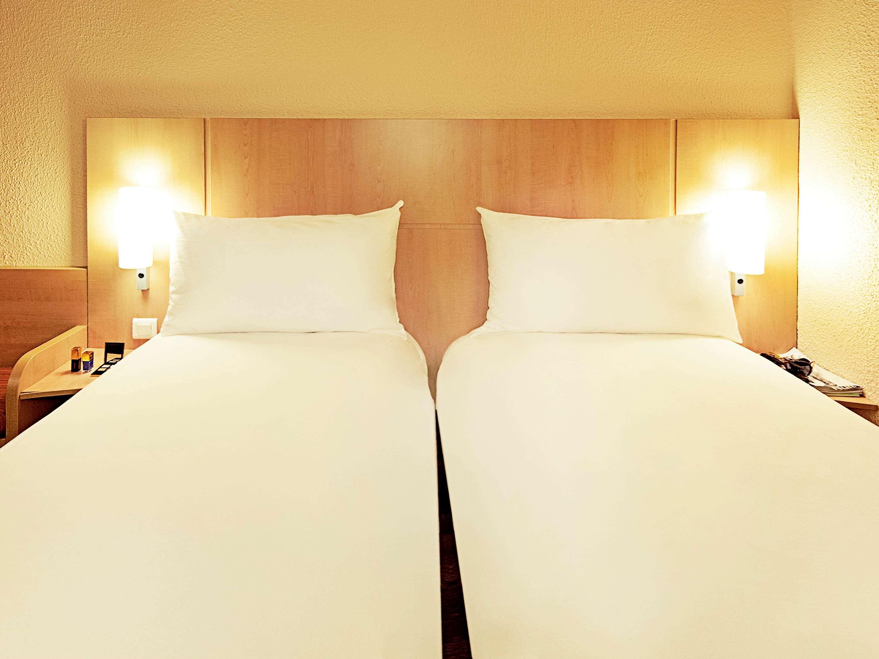 Ibis Saintes Hotel Eksteriør billede