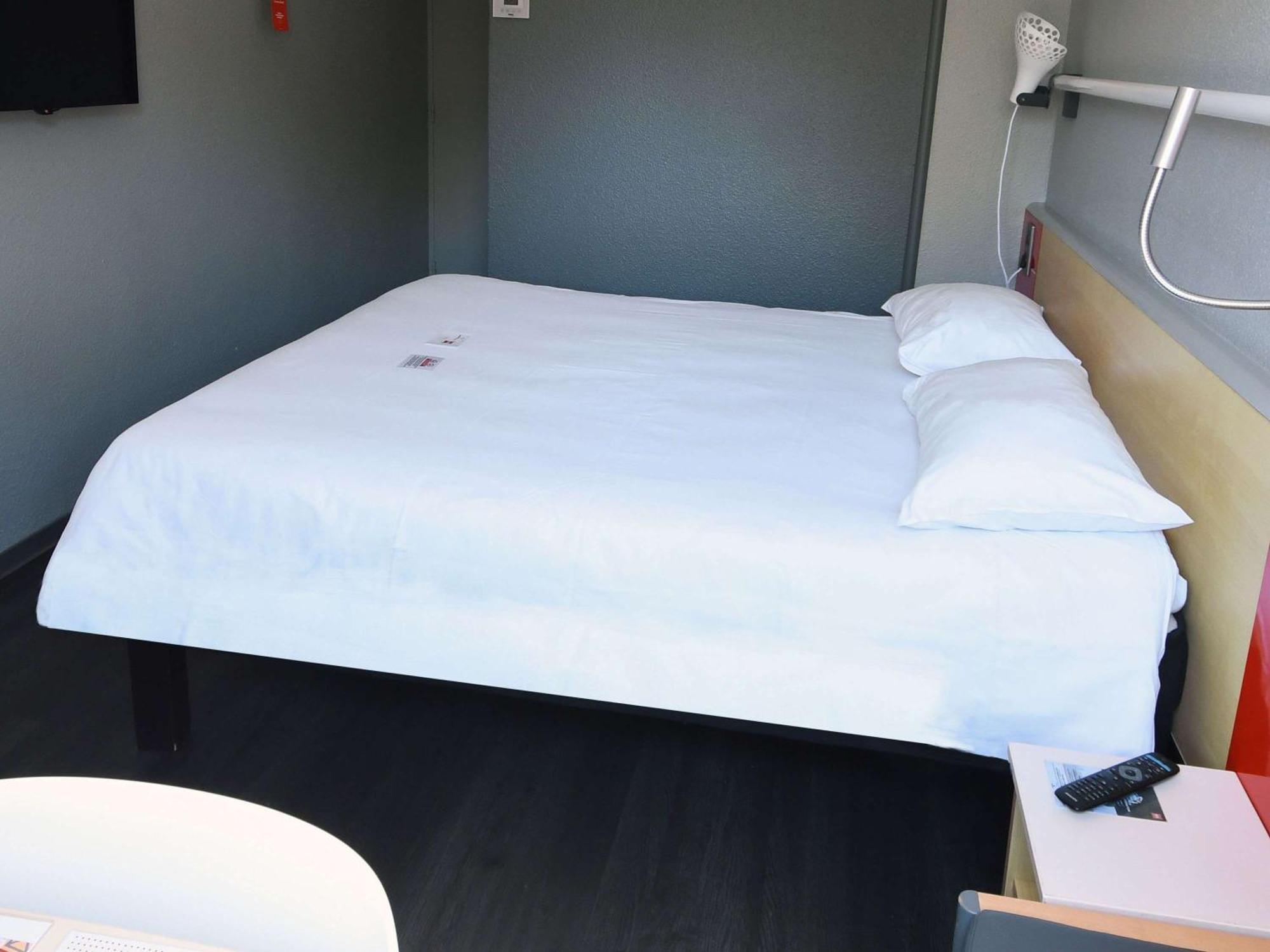 Ibis Saintes Hotel Eksteriør billede